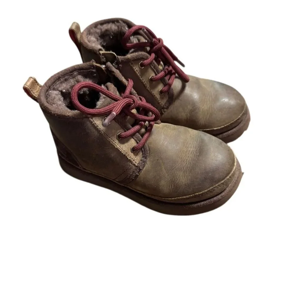 UGG neumel ii